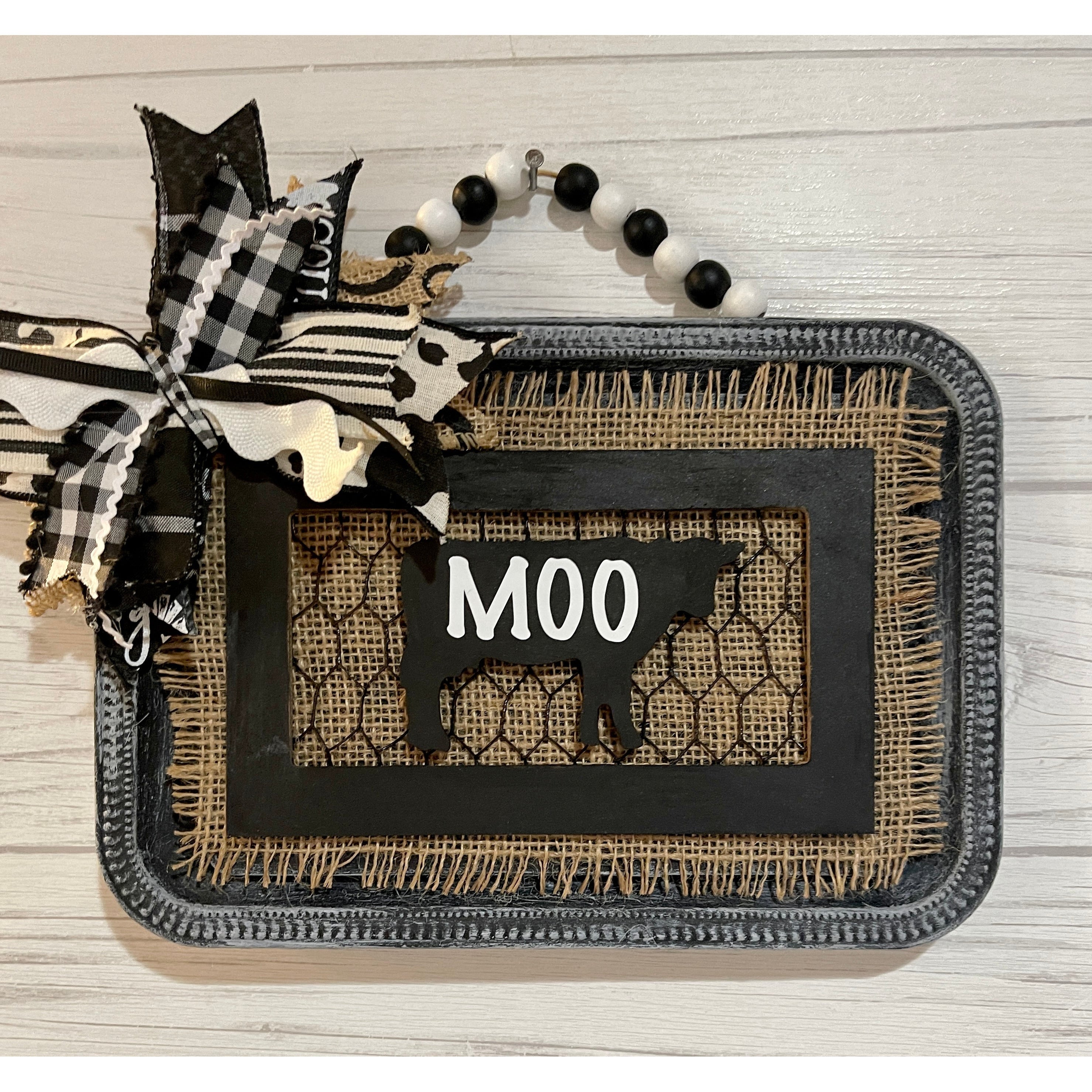 Farmhouse Cow Sign – Rustic Sign Design