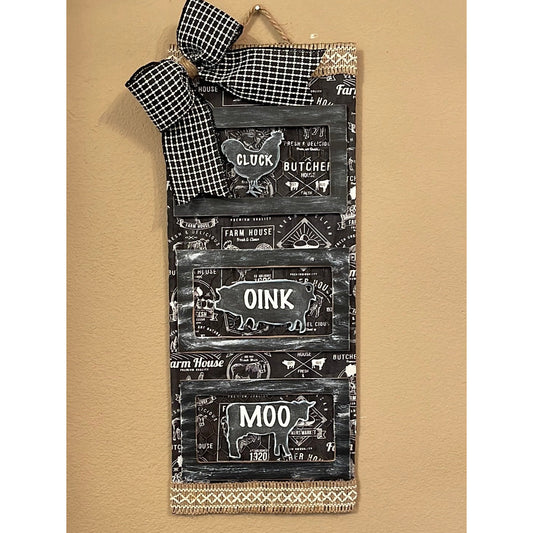 Farmhouse Chicken Pig and Cow Sign